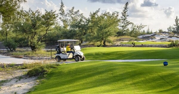 Chi phí xây dựng sân tập golf