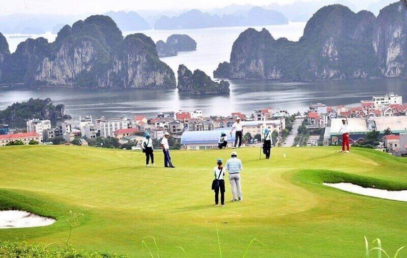 Trải nghiệm golf đẳng cấp, dịch vụ chuyên nghiệp