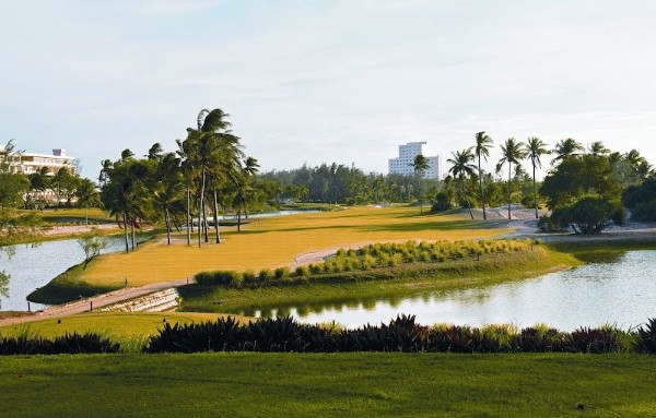 Sân golf Bình Thuận Du Parc golf club Ocean Dunes