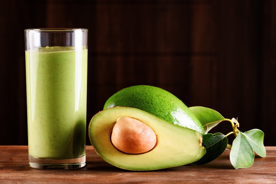 Mẹo uống sinh tố bơ không lo tăng cân