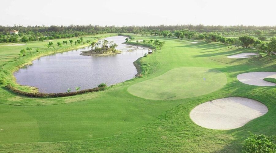 Sân golf Cửa Lò​: Thông tin chi tiết và bảng giá mới nhất