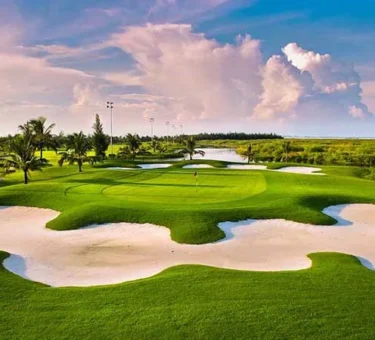 Sân Golf Ruby Tree: Review chi tiết và bảng giá mới nhất